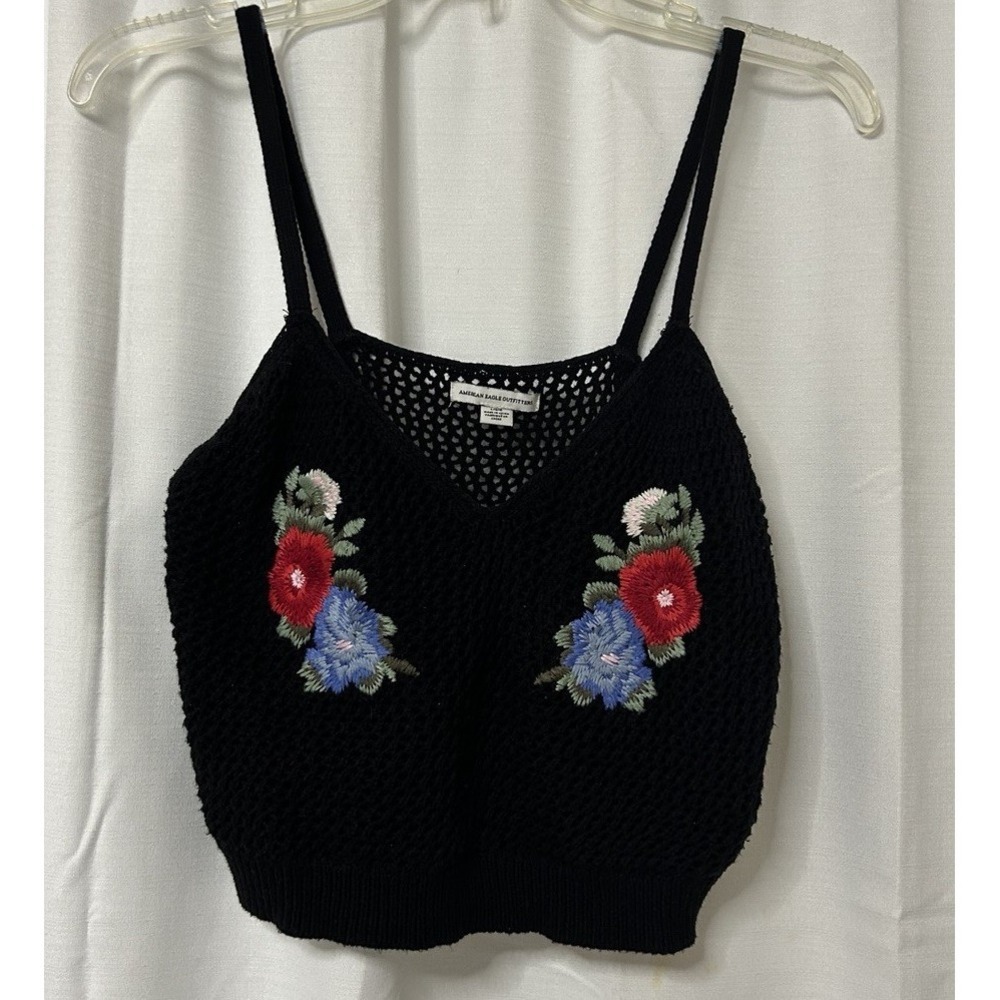 American Eagle Outfitters Boho Crochet Crop Top Embroidery Flowers Small